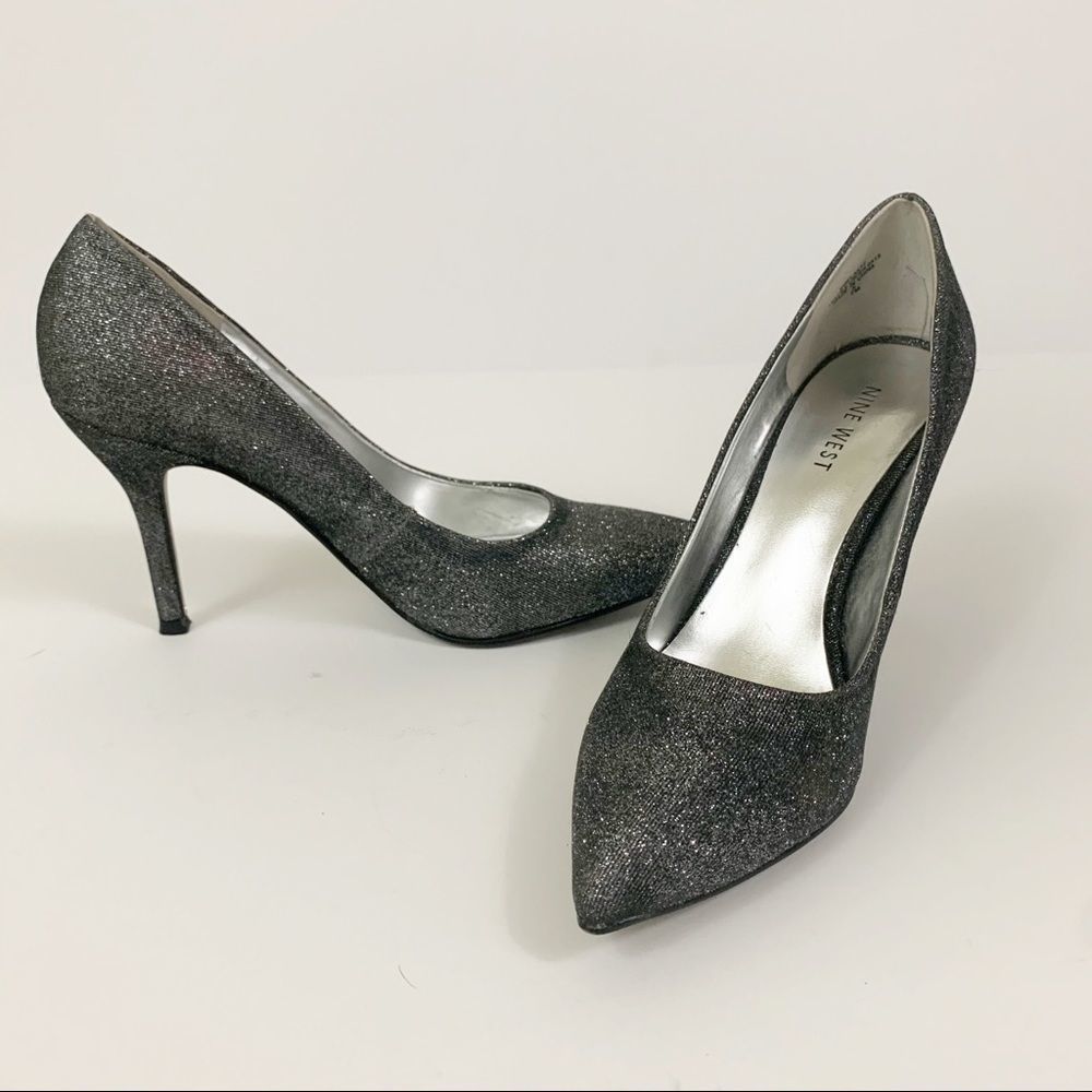 NINE WEST Flax Pointed Toed Silver Sparkle Pump 7